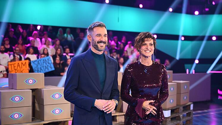 Marlene Lufen und Jochen Schropp führten durch das Finale von "Promi Big Brother" 2025.