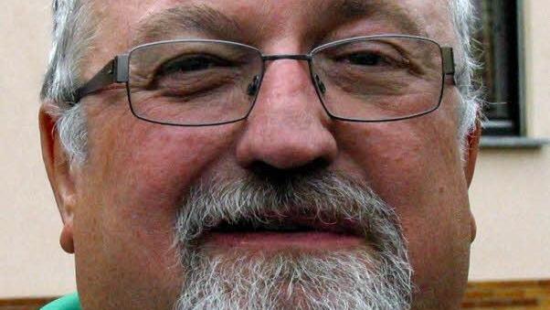 Helfried Schleicher (Ortssprecher): "Ich warte noch auf meinen Anschluss, musste meinen alten Vertrag erst kündigen. Pläne für unsere Dorferneuerung, vom Bamberger Amt geschickt, konnte ich erst nach einer halben Stunde anschauen."