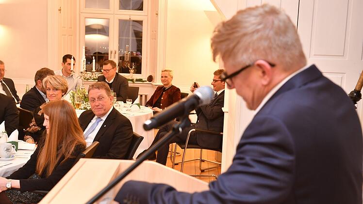 Bürgermeister Frank Wilzok würdigte ebenfalls den Oberbürgermeister.Ronald Rinklef