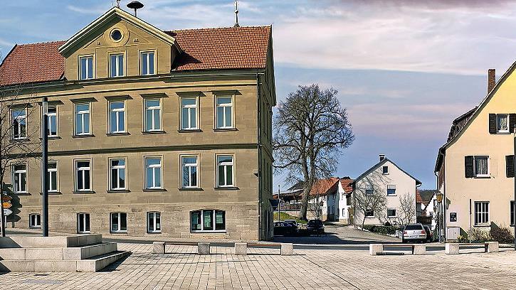 Das Maßbacher Rathaus wurde einem Energiecoaching unterzogen. Die Ergebnisse stellten nicht alle im Gemeinderat zufrieden.