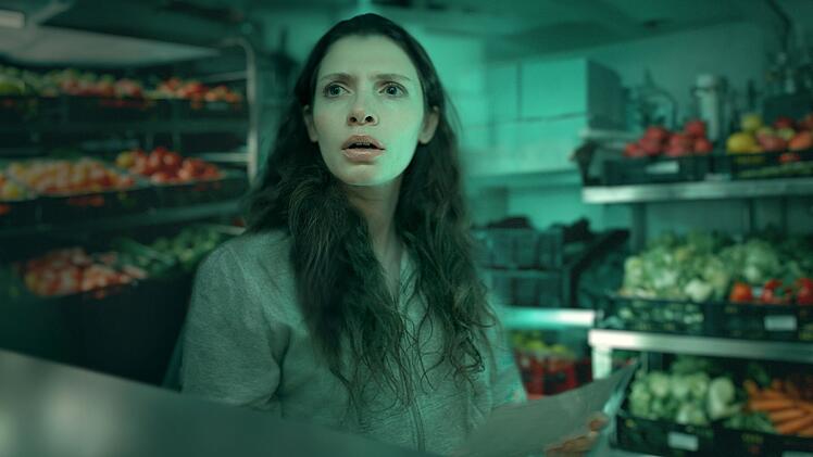 Eine 24-J&auml;hrige arbeitet bis sp&auml;tabends in ihrem Bistro in der K&ouml;lner Innenstadt und wird dann ermordet.