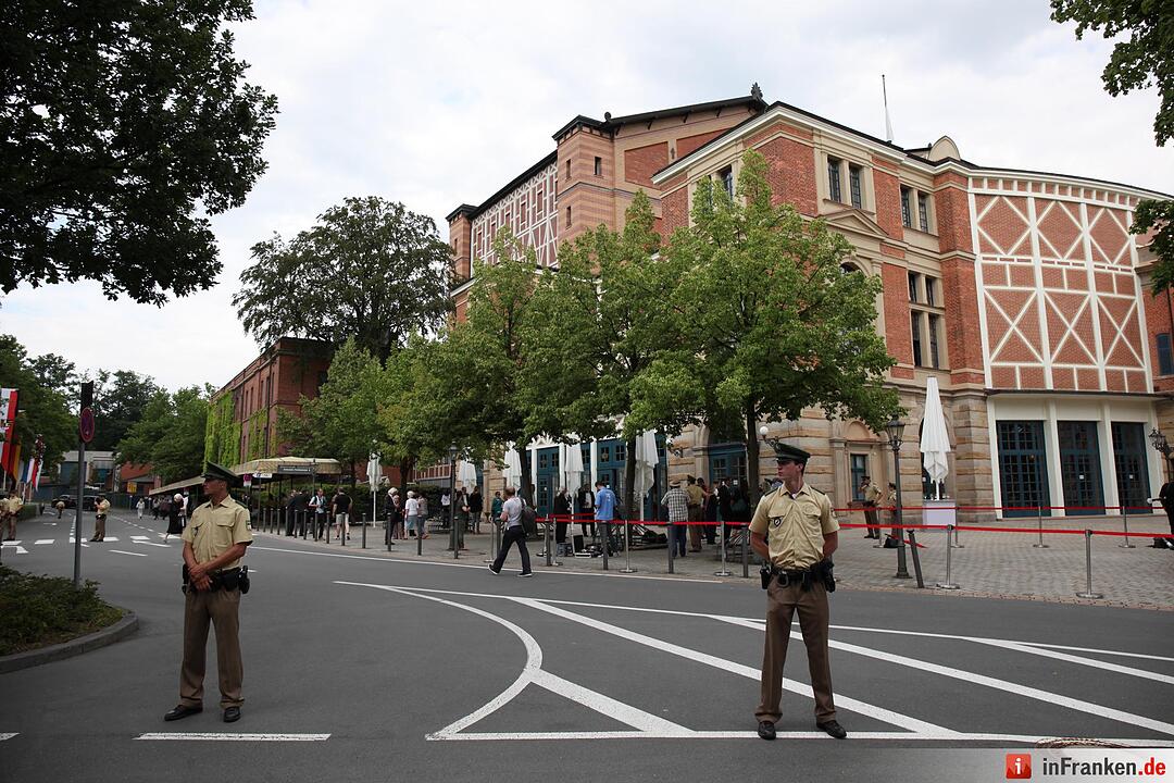 Sicherheitsvorkehrungen bei Bayreuther Wagner-Festspielen verschaerft