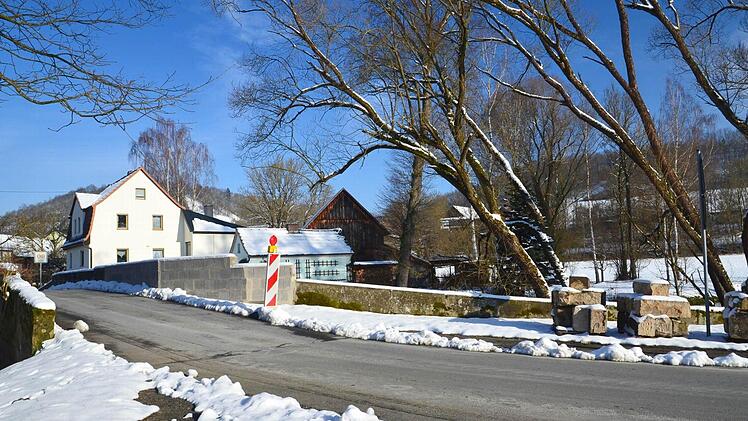 Die Sandsteinbrücke.