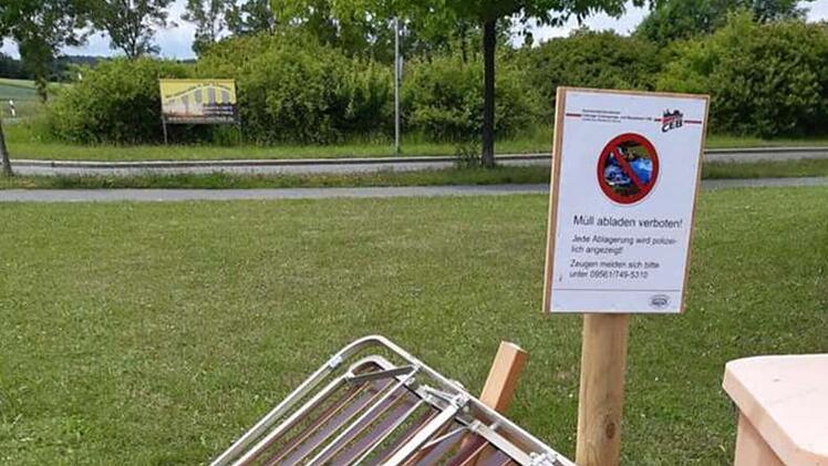 W&uuml;stenahorn: Illegale M&uuml;llstelle sorgt f&uuml;r &Auml;rger - Entsorgungsbetrieb will handeln