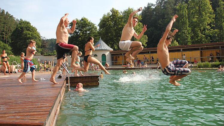 Auf die Plätze, fertig, nass!  Foto: Robert Wagner