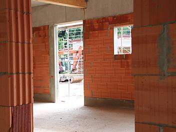 Der Rohbau der neuen Rettungswache in Bad Brückenau steht schon. Foto: Ulrike Müller