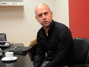 Bayreuths Trainer Timo Rost m&ouml;chte mit seiner Mannschaft in die 3. Liga.