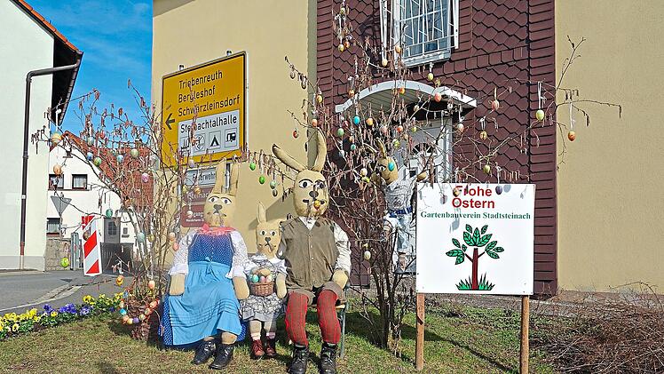 Der Gartenbauverein Stadtsteinach nutzt an Ostern die freie Fl&auml;che, auf der das Lebensmittelgesch&auml;ft Michael und Margareta Tempel stand, das 1998 abgerissen wurde
