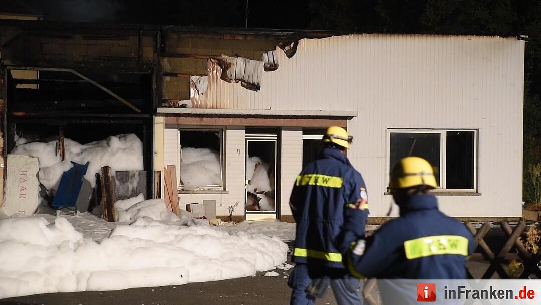 Katastrophenfall nach Wohnhausbrand ausgerufen - 20 Verletzte