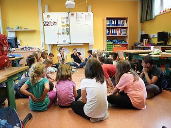 An Grundschule Heiligenstadt wird es ab dem neuen Schuljahr eine sogenannte Kooperationsklasse geben. Symbolfoto: Jörg Carstensen/dpa
