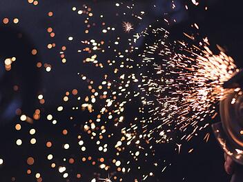 Der Mann befand sich wochenlang im Keuschheitsgürtel. Mittlerweile ermittelt die Staatsanwaltschaft in diesem Fall. Symbolbild: Jakub Skafiriak/unsplash.com