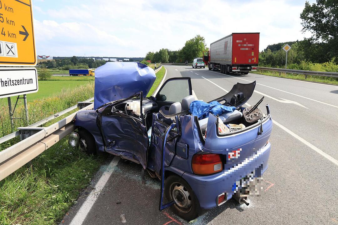 Schwerer Unfall bei Autobahnauffahrt Schlüsselfeld