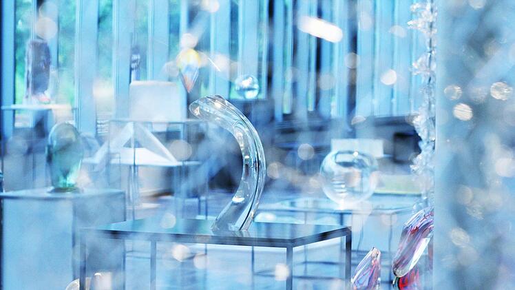 Glasmuseum Rosenau - Blick in die SammlungenFoto: Jochen Berger