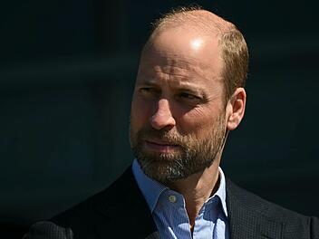 Wie tickt Prinz William? Und wie beeinflussten Traumata wie der fr&uuml;he Tod seiner Mutter sein heutiges Handeln? Diesen Fragen m&ouml;chte die dreiteilige ARD-Doku "William - Schicksalsjahre eines Thronfolgers" auf den Grund gehen.