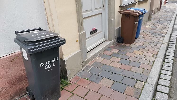 Hof: Wegen Feiertag verschoben - wann die M&uuml;lltonnen geleert werden