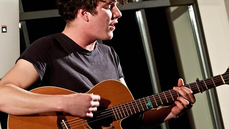 Julian Pollina gastierte erstmals in CoburgFoto: Jochen Berger