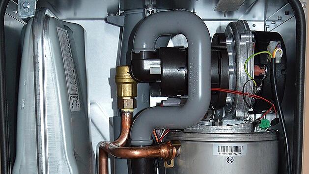 Viel Arbeit f&uuml;r Handwerker*innen: 14 Millionen Gasheizungen sind zu checken.