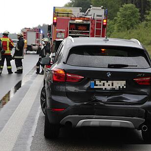 Zwei Unfälle mit sechs beteiligten Autos auf der A3