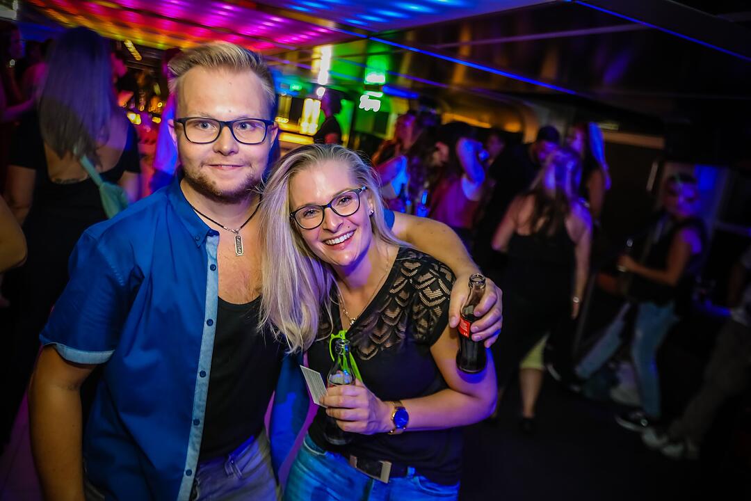 Endlich wieder uferlos feiern!