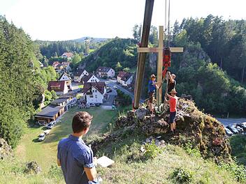 Felix Reichel (mit Trompete am Kreuz) Oliver Gebhardt, Sebastian Steinlein und Bernd Reichel bei der Arbeit Foto: Franz Galster