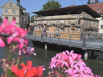 Noch ist alles wie es war: die Reste der Sterzersmühle unweit des Alten Rathauses in Bamberg. Wegen des problematischen Erhaltungszustands muss der Altbau sorgsam abgetragen werden.  Foto: Ronald Rinklef