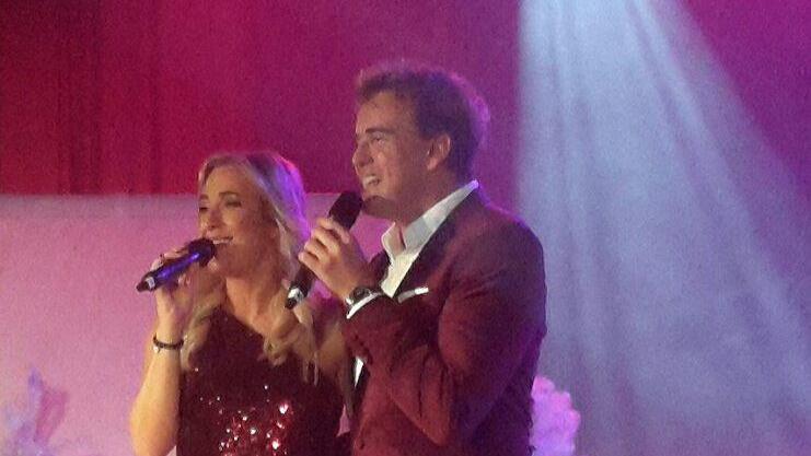 Nicht nur als Solisten, sondern auch als Duett glänzen Liane und Reiner Kirsten mit ihren Darbietungen. Vom Schlager bis zum Weihnachtslied ist alles geboten.Rolf Pralle