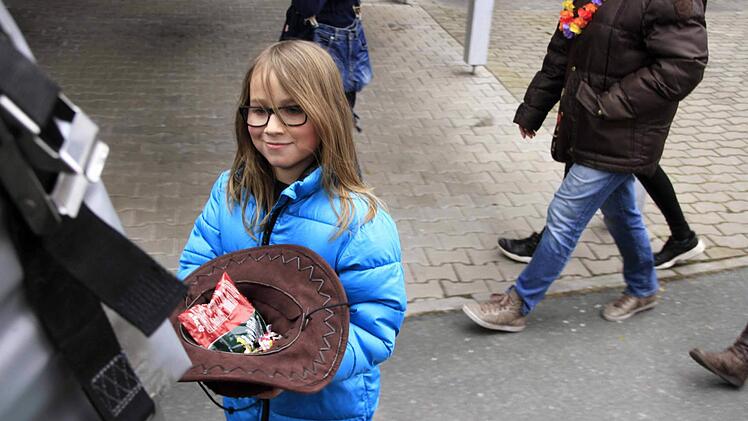 Impressionen vom Faschingsumzug der Weisendorfer Blummazupfer. Foto: Richard Sänger