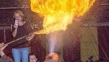 Auch eine Feuerschau gehörte zum Programm.