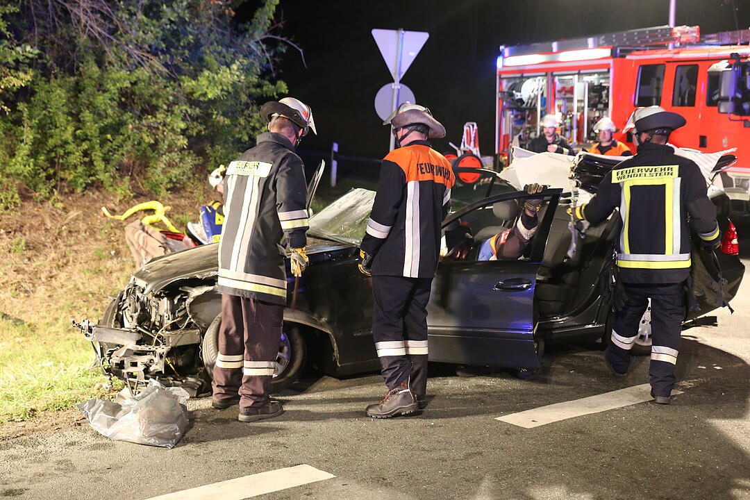 Vier Schwerverletzte bei Unfall nahe Wendelstein