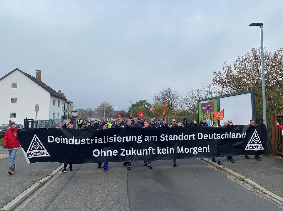 Bamberger Bosch-Belegschaft im Warnstreik - "heiße Woche" der IG Metall läuft