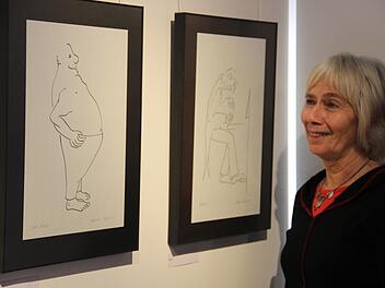 Antonia Fournier bestreitet die jüngste Sonderausstellung im Thurnauer Töpfermuseum mit ihren oft minimalistischen und immer vielfältigen Arbeiten. Foto: Katharina Müller-Sanke