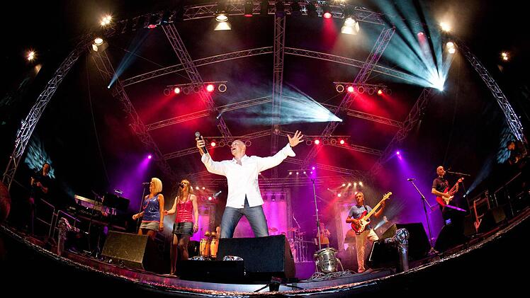 Auftakt am 15. Juli mit der Genesis-/Phil-Collins-Tributeband PHIL