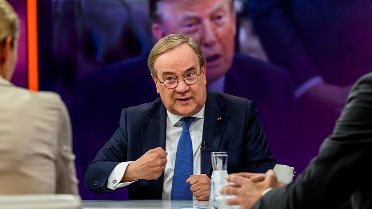 "Wenn sie den Rest der Welt aufteilen, w&auml;re es schlecht. Aber egal, ob wir es gut oder schlecht finden, sie werden es ohnehin machen", sagte CDU-Au&szlig;enpolitiker Armin Laschet mit Blick auf den m&ouml;glichen Dreier-Gipfel von Trump, Putin und Xi.