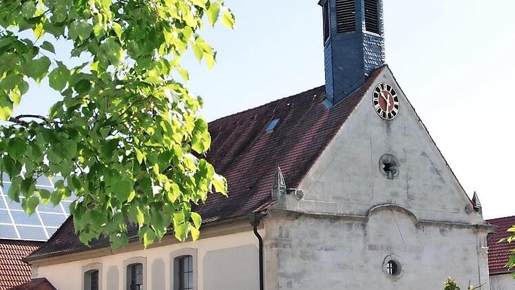 Die Kirche Maria Opferung in Unterneuses  Fotos: Elke Pieger