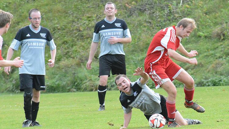 Schnappschuss vom Spiel der Woche in Obereschenbach. Foto: ssp