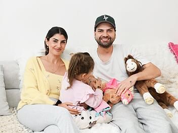 Yeliz & Jimi - We Are Family?! In der neuen Sky Original Serie "Yeliz & Jimi - We Are Family?!" geben Yeliz Koc und Jimi Blue Ochsenknecht einen Einblick in ihr privates Familienleben.