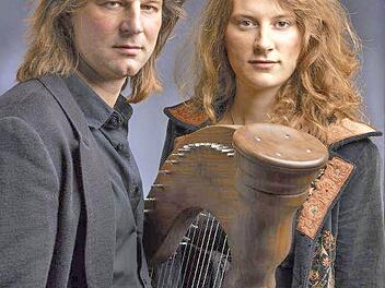 Andy Lang und Judith Förster spielen am 28. Dezember keltische Musik in Haßfurt.  Foto: privat