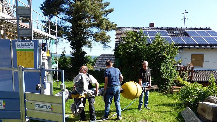 Trotz einiger heikler Momente, gelang der Abbau. Foto: Petra Zenkel-Schirmer