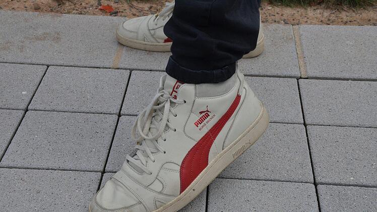 Ein Mitarbeiter hatte extra seine sieben Jahre alten Boris-Becker-Schuhe angezogen.