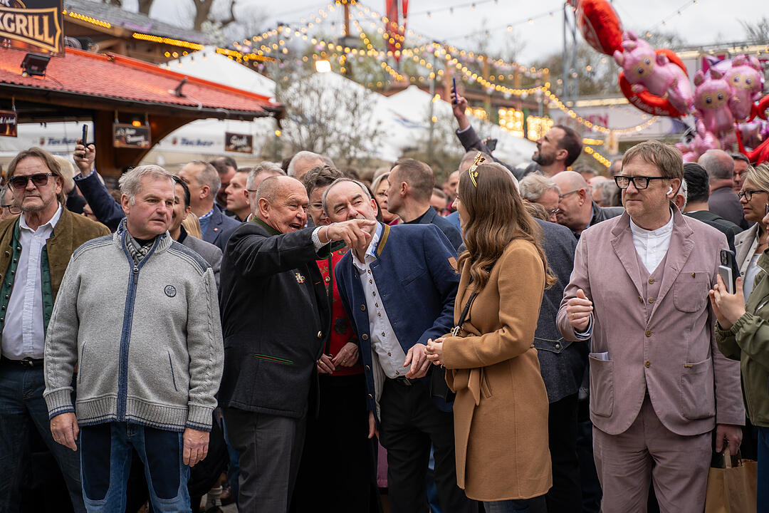 Mehr als 150 Buden und Attraktionen!