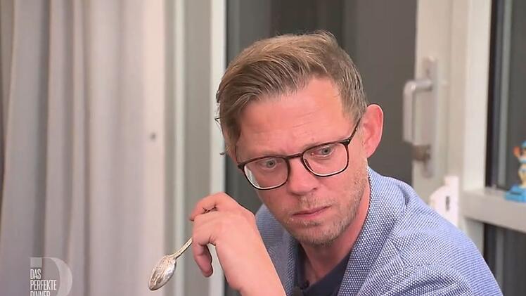 Der Gorgonzola im K&auml;sekuchen haut Mark eher negativ um.