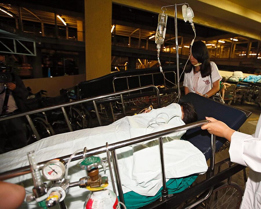 Scores of casualties reported as explosion rocks central Bangkok