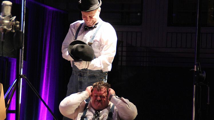 "Laurel und Hardy" sind auf der Bühne ein eingespieltes Team. Foto: Mariell Dörrschmidt