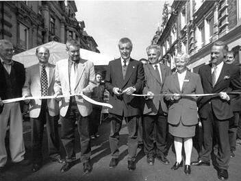 Einweihung der renovierten Mohrenstraße im September 1998 in CoburgFoto: Archiv/Hagen Lehmann