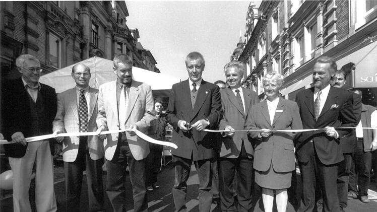 Einweihung der renovierten Mohrenstraße im September 1998 in CoburgFoto: Archiv/Hagen Lehmann