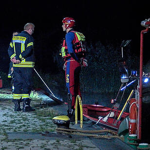 Stromausfall legt Ausflugsschiff auf dem Main lahm