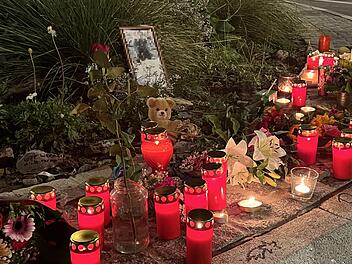 T&ouml;dliche Messerattacke in W&uuml;rzburg: Vater des Opfers (28) meldet sich mit emotionalen Worten