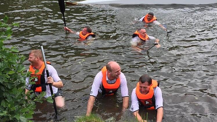 Das Motor-Tequila-Team gibt alles, ...