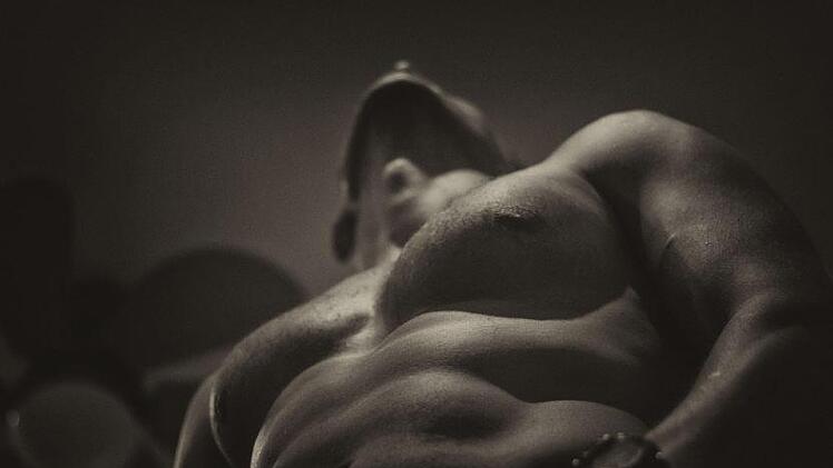 In Mittelfranken ist es Mitte der Woche zu einem exhibitionistischen Vorfall gekommen. Ein 52-J&auml;hriger zeigte sich nackt gegen&uuml;ber Sch&uuml;lern.  Symbolbild: pixabay.com / calibra