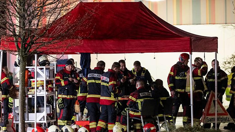 Linienbus ausgebrannt - Tote und Verletzte in der Schweiz